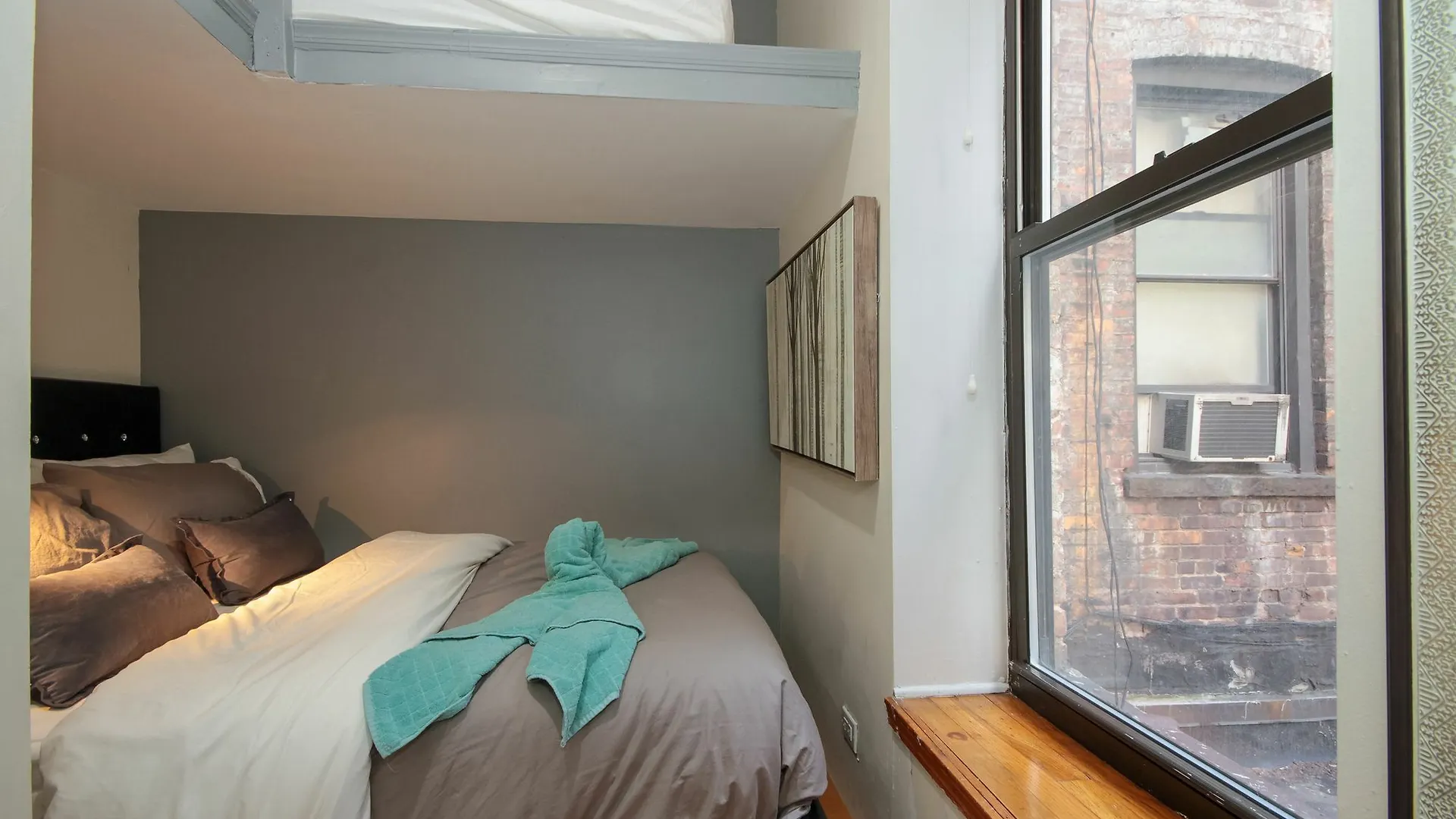 East Village 2 Bedroom Apartments 뉴욕